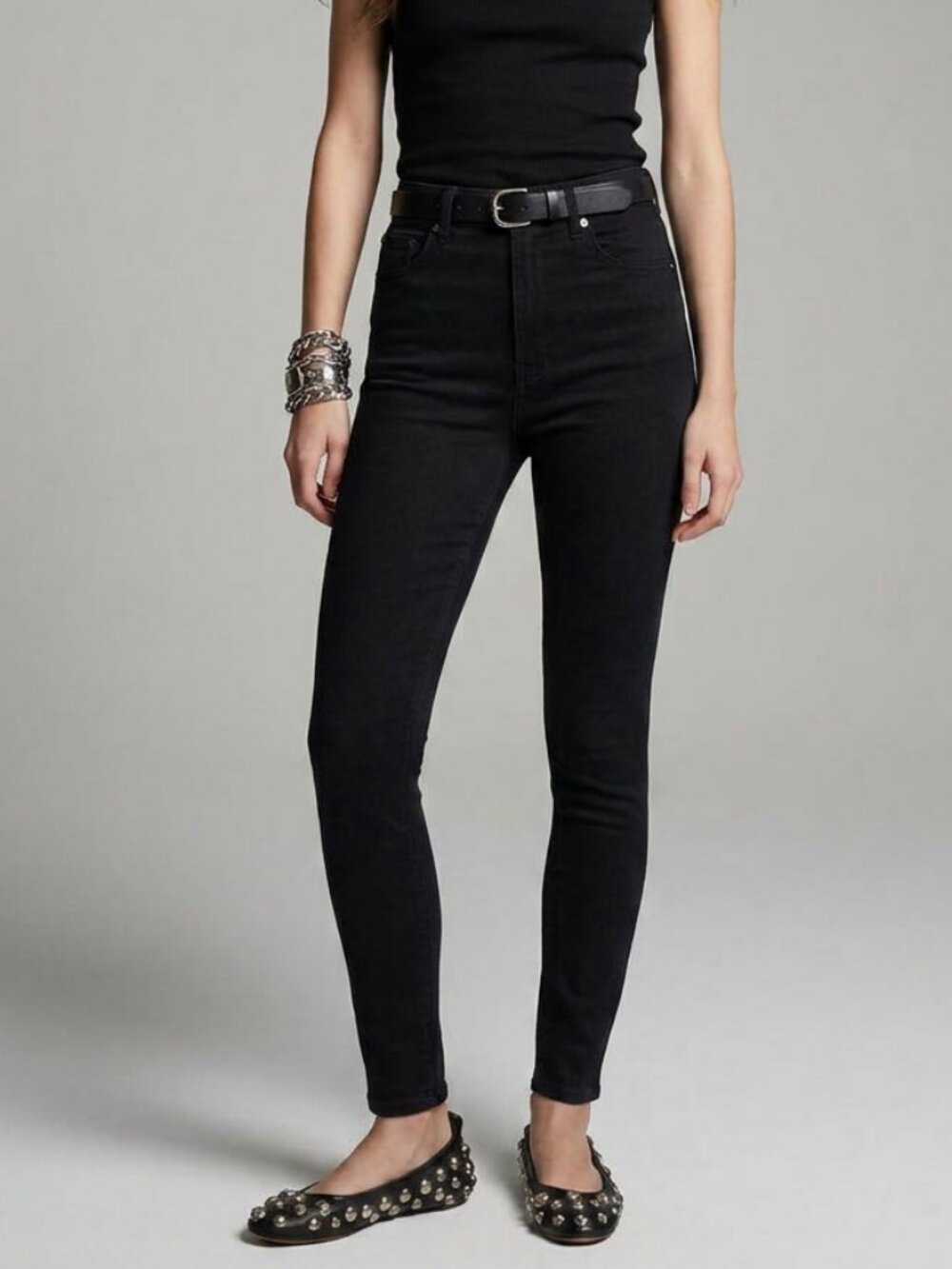 Reformation Women's High Rise Jeans Black Size 24 PO# 17860
